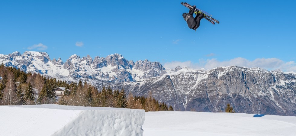 Foto di G. Galvagni Riparte la stagione in Bondone con tante novità, snowpark premiato tra i migliori dell'arco alpino